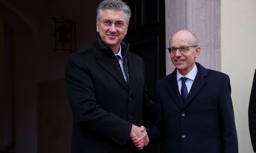 Luksemburški premijer: Rusija mora shvatiti da silom ne može preoblikovati Europu