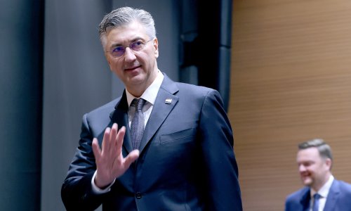 Plenković ide na mini europsku turneju: Potpisat će se sporazumi za haubice i tenkove