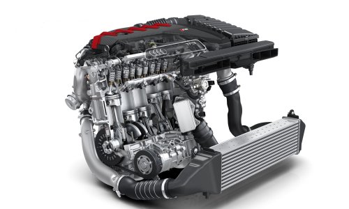 Audi iduće godine slavi 50 godina legendarnog motora: 5 cilindara za uživanje u vožnji i posebnom zvuku