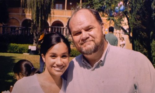 Otac Meghan Markle hitno operiran i bori se za život