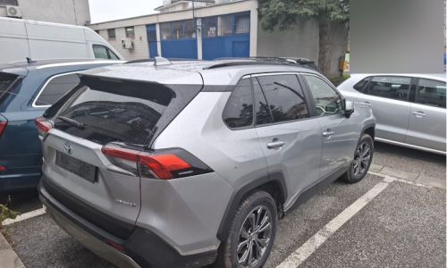 FOTO Objavljeni detalji nevjerojatne krađe automobila, dvojica su osumnjičena