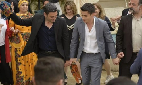 Kad Turci zaplešu: Snimka plesne ludnice sa seta 'Dalekog grada' oduševila fanove