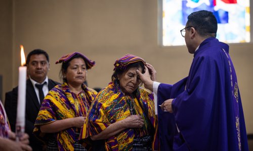Vatikan ostao tvrd: Žene ne mogu biti svećenice i - točka!