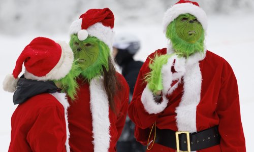 'Grinch' iz Kanade: 'Ukrasio' kuću porukama da Djed Božićnjak ne postoji