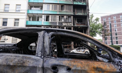 Petogodišnji dječak prskalicom zapalio automobil u Njemačkoj
