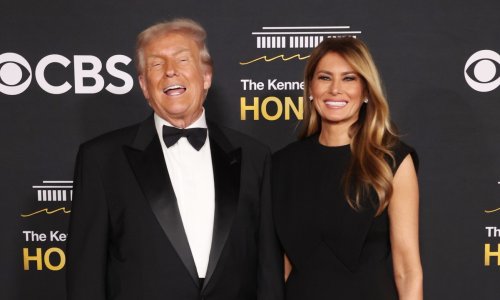 Nitko joj nije bio ni do koljena: Melania Trump pojavila se u haljini kojoj nitko ne može pronaći manu