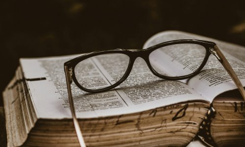 Pamtimo 'samo sretne dane' i – lijepe riječi, kaže znanost