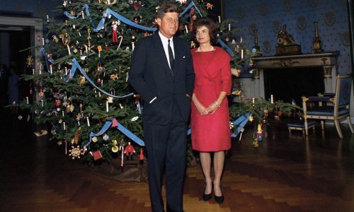 Evo zašto je božićno drvce Jackie Kennedy i dalje hit među dizajnerima