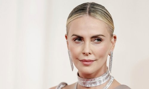 Nove fotografije Charlize Theron šokirale fanove, evo što na 'novi izgled' kaže plastični kirurg
