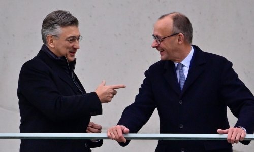 Sastali se Plenković i Merz: Pogledajte kako je premijera dočekao njemački kancelar