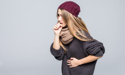 Ovo su najučinkovitiji načini za smirivanje upornog kašlja