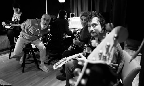 Mayales - Uoči Holiday Speciala u zagrebačkom Katranu objavili AQ Holiday Sessions