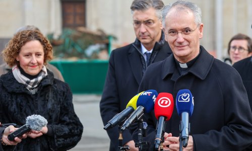 Zagrebački nadbiskup otkrio što misli o moliteljima na ulicama gradova