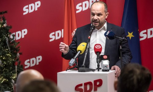 Hajdaš Dončić na odboru SDP-a: 'Plenković pleše tango s balkanskim mirisom'