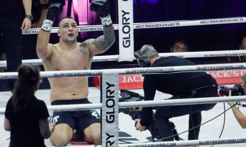 Spektakl! Antonio Plazibat slavio u brutalnoj borbi