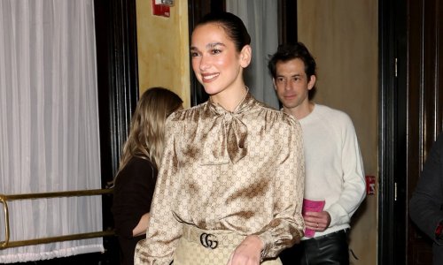 U Gucciju od glave do pete: Dua Lipa najavila povratak logomanije