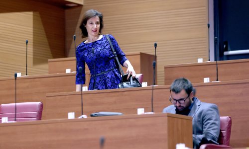 Orešković: Nedopustivo je ono što se najavljuje da će se dogoditi. Miletić: Opsjednuta je Thompsonom