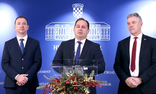 HDZ: 'SDP se pomostio, postaju populistička stranka koja građanima 'prodaje bozu'