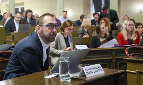 Herman postavio zagonetku Tomaševiću: 'Kako Rijeka može, a Zagreb ne može?'
