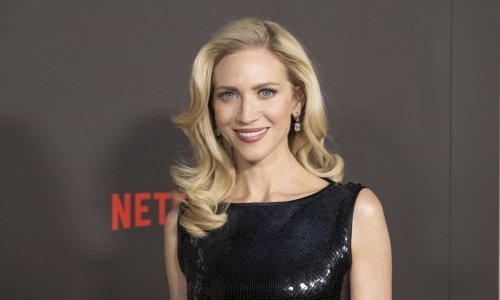 Nakon što je video o njezinim operacijama postao viralan, oglasila se glumica: 'Nisam išla pod nož, ali radila sam ovo'