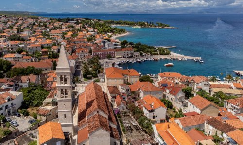 Drama zbog murala na Braču: 'Za dom spremni' dignuo i policiju na noge