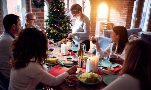 Mit o blagdanskom debljanju: Znanstvenici otkrili pravu istinu o kilogramima