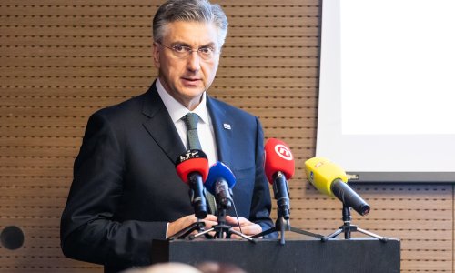 Plenković: 'Povećana izdvajanja za obranu neće ići nauštrb zdravstva i obrazovanja'
