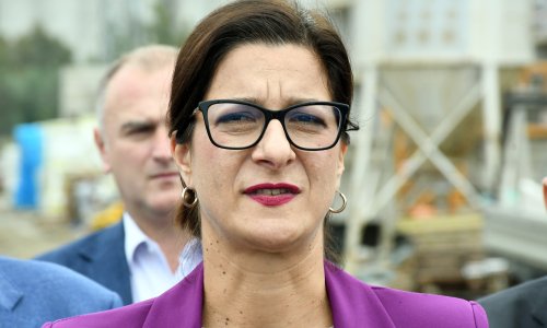 Gradonačelnici Petrinje kazna od 550 eura zbog imovinske kartice, Hajdašu Dončiću opomena