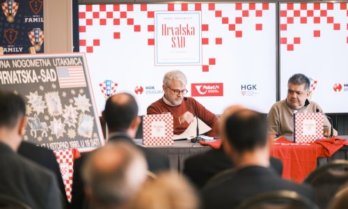 Predstavljena knjiga Hrvatska - SAD (ili nikad) o prvoj utakmici hrvatske reprezentacije