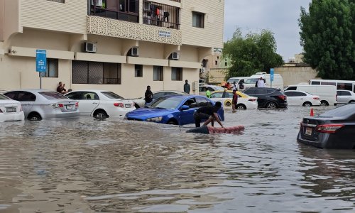 VIDEO Nevjerojatni prizori iz pustinje: Dubai pod vodom, ulice postale rijeke