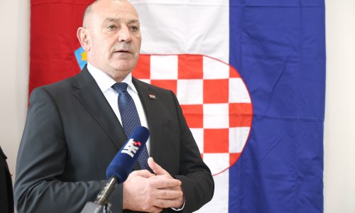 Medved na obljetnici Puma: 'Vi ste uzor mladima'