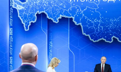 Putinova provokacija na press konferenciji: Na zidu stoji zanimljiva karta Rusije