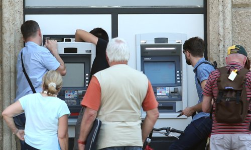 Od 1. siječnja banke su dužne omogućiti pakete besplatnih usluga: Kako do njih