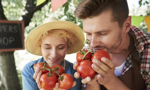 Trik koji otkriva je li rajčica puna pesticida: Detalj koji većina ljudi ni ne pogleda