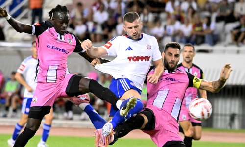 Procurio sastav Hajduka za utakmicu protiv Vukovara; Livaja opet ostaje na klupi?