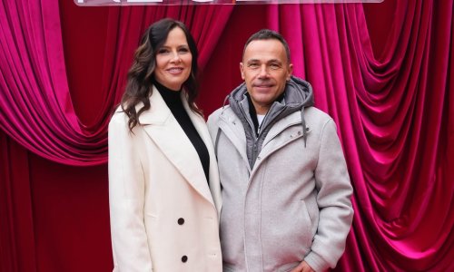 Na okupljanje Todorićevih stigao i bivši suprug Ive Todorić držeći za ruku - novu suprugu