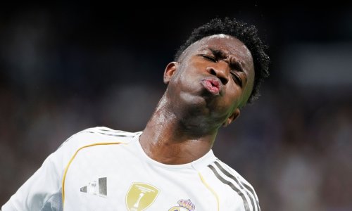 Navijači zvižducima ispratili Viniciusa, a on je nakon toga sve iznenadio svojim potezom