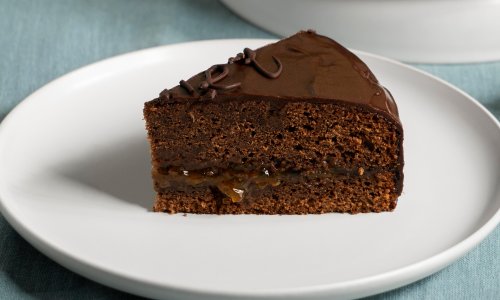 Ništa je ne može nadmašiti: Kako napraviti savršenu Sacher tortu kod kuće