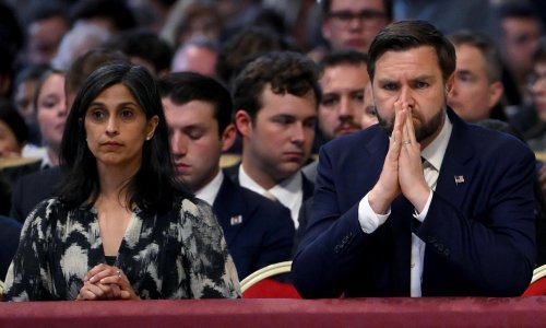 Američki potpredsjednik JD Vance zbog supruge izgubio živce: 'Jedite g....!'