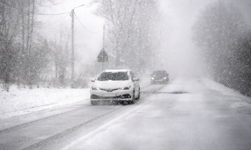 Vozači budite oprezni! Donosimo savjete kako voziti po zimskim uvjetima