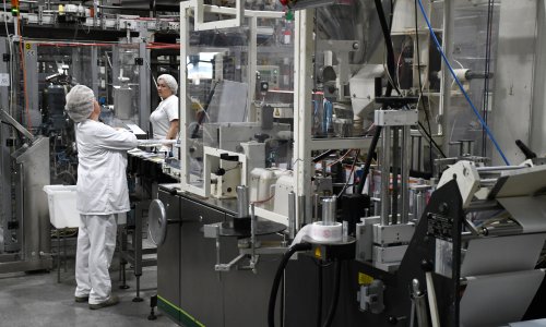 Promet industrije 2,4 posto veći na godišnjoj razini