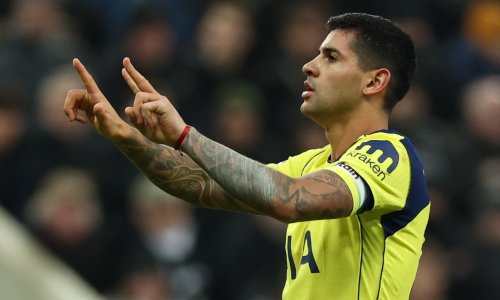 Kapetan Tottenhama Cristian Romero našao se na radaru disciplinske komisije FA-ja