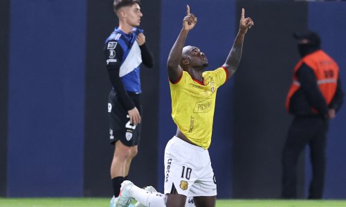 Legendarni Ekvadorac oprostio se od nogometa nakon što mu je suigrač ubijen