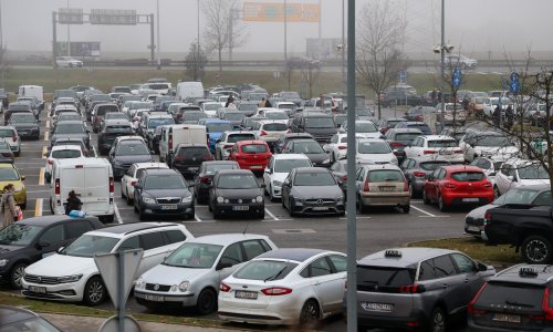 Thompson večeras u Areni - gužve su već krenule