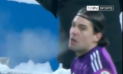 Hrvatski golman postao je hit u Turskoj; pogledajte kako se borio s hladnoćom