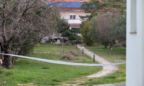 Užas u Sukošanu: U kući pronađene dvije mrtve osobe