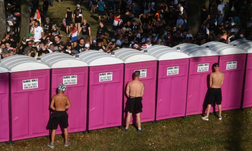 Je li ovaj detalj s Thompsonova koncerta fotka godine iz Hrvatske? Pogledajte sami, ima ih još 99