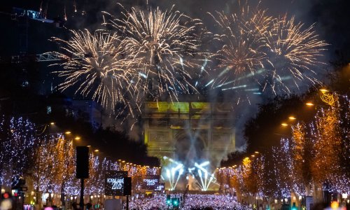 [MEGA GALERIJA] Spektakularnim vatrometima svjetski gradovi obilježili ulazak u novu godinu