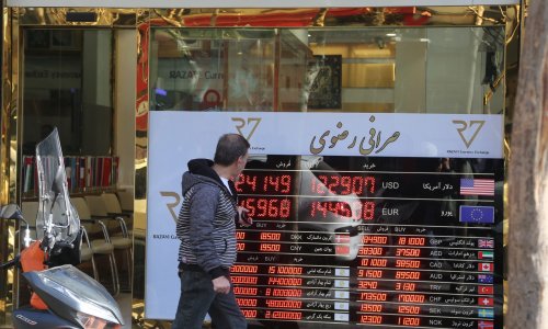 Prosvjedi diljem Irana zbog rastuće inflacije, nekoliko ljudi ubijeno