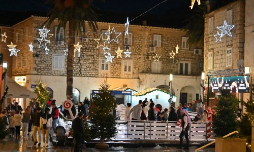 Na Makarskom primorju za novogodišnje praznike oko 1500 gostiju